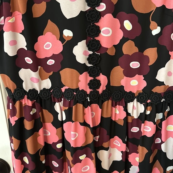 Adorable Kate Spade Dress Size 6 - Picture 4 of 5